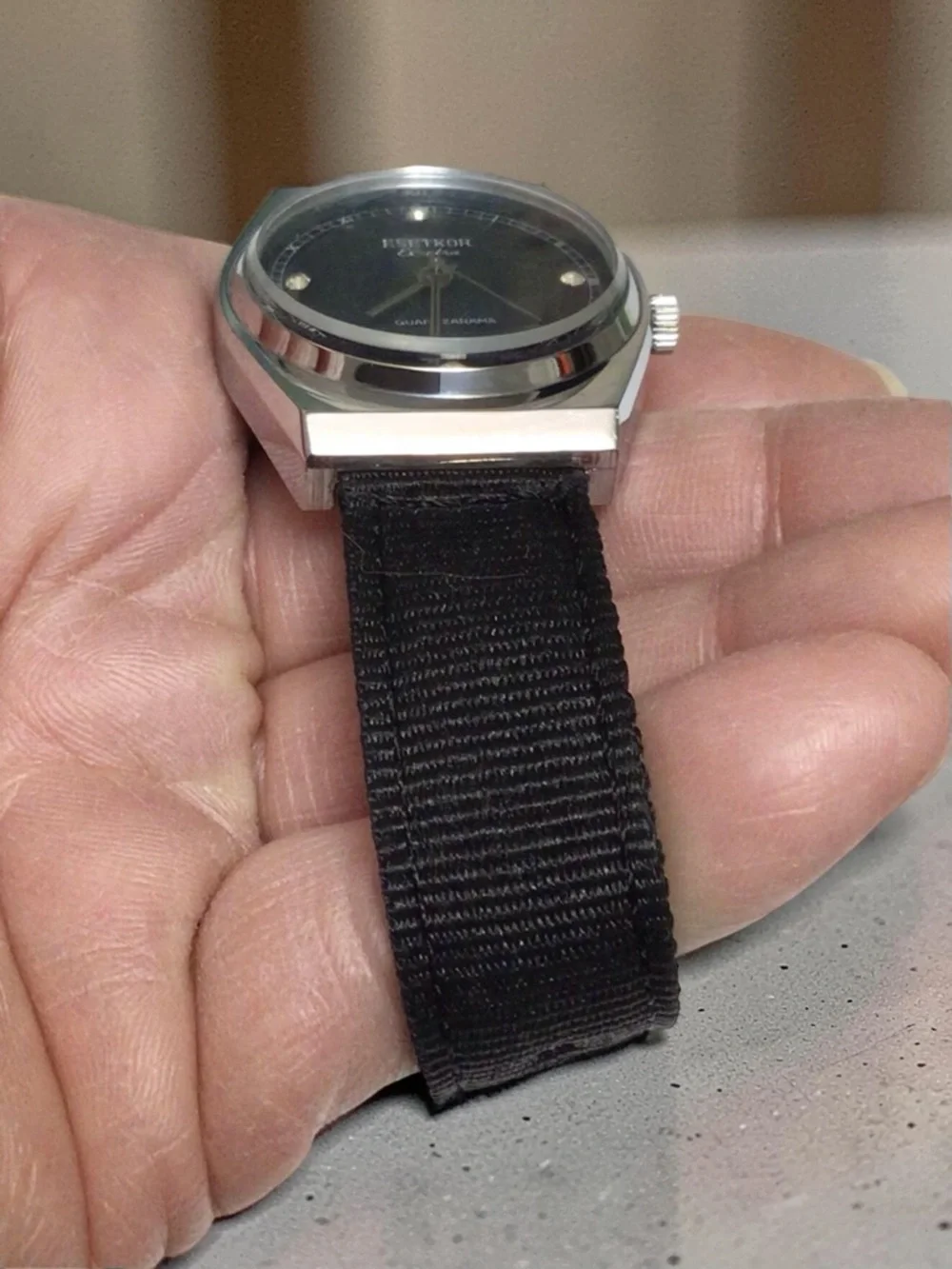 Rare Wind Up ESETKOR Stainless Black Dial Micro Diamonds Watch Black Strap